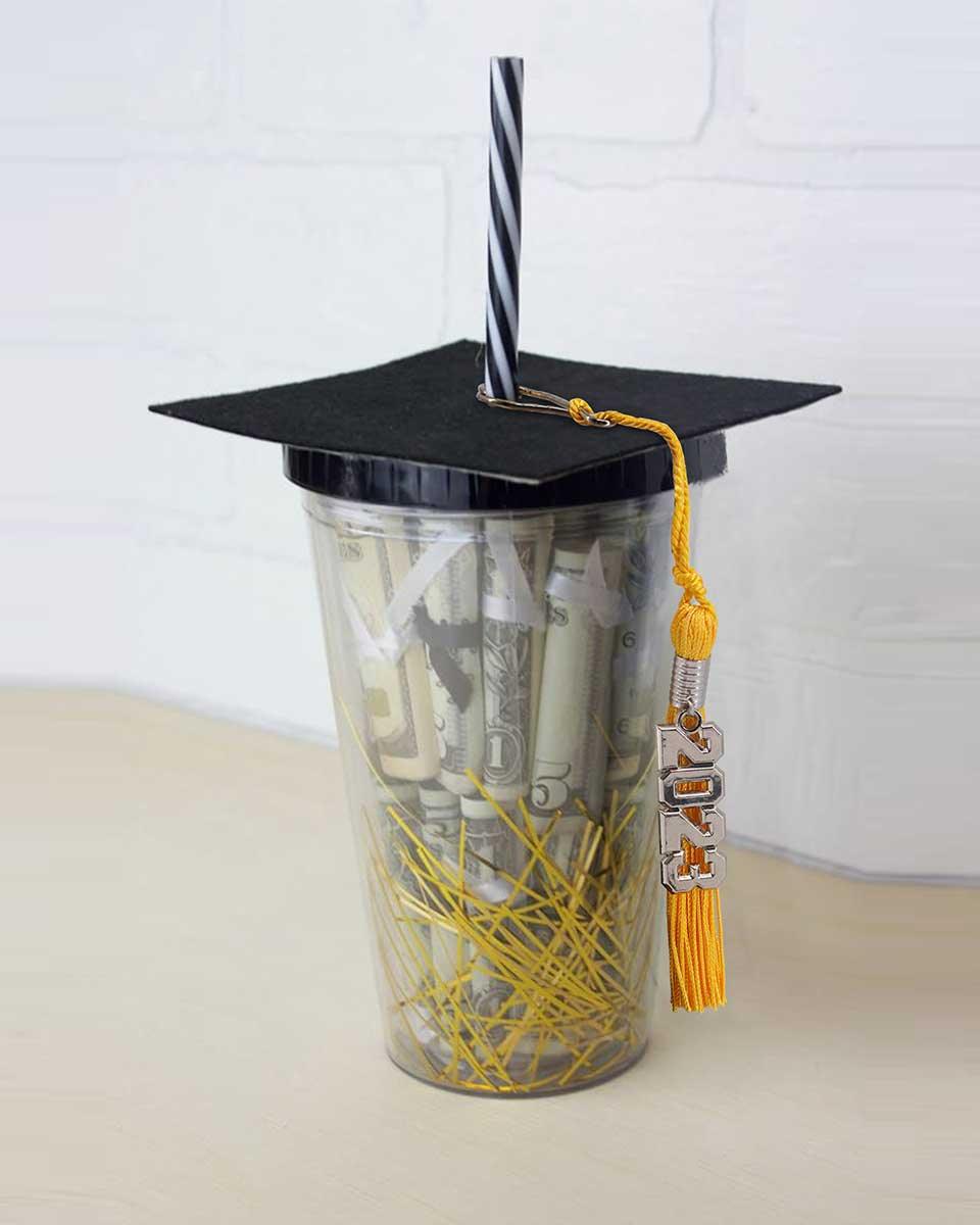 Tassel Keychain with Year Charm - Graduation Cap&Gown