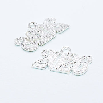 2026 Silver Year Date Drop - Graduation Cap&Gown